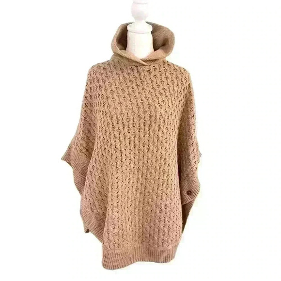 Talbots Crocheted Batwing Sweater Poncho Size S/M Tan Casual Fall Chunky Layer - Picture 5 of 11
